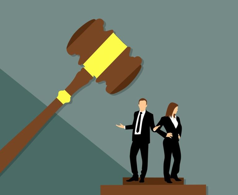 Polecany adwokat dla każdej osoby – jakiego warto wybrać?